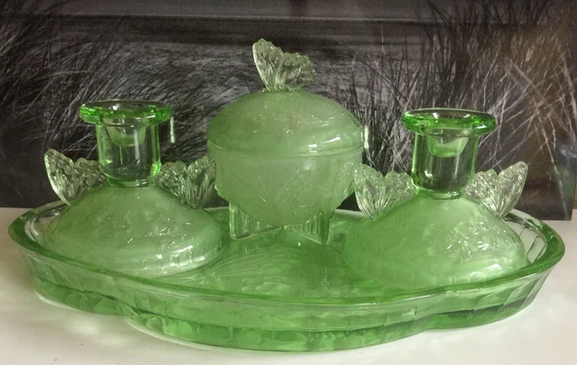 slim fit dress slacks Green Glass Dressing Table Set Art Deco main image 1