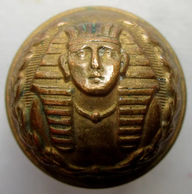 Rare bouton métal doré 2é Empire Nap III, tête de sphinx pour interprètes 19 mm