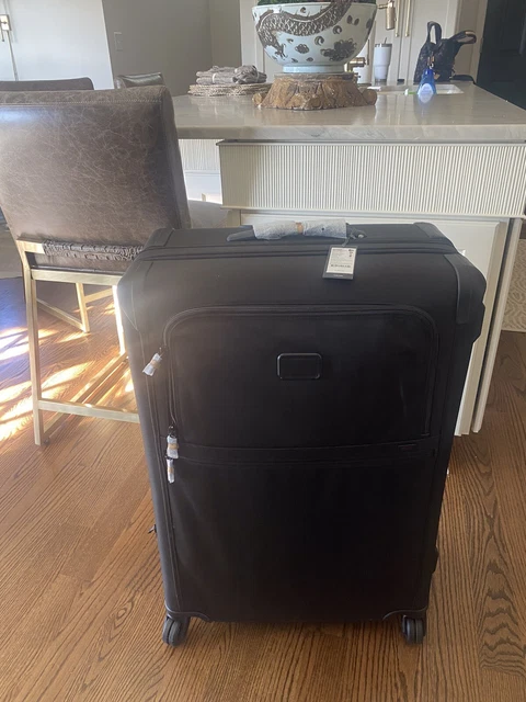 Tumi Alpha 2, extended trip, expandle luggage