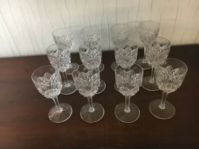 12 verres vin blanc modèle Florence  en cristal de Saint Louis (prix à la pièce)