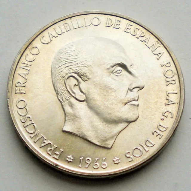 100 Pesetas - Francisco Franco - 1966 (* 19-70) - 19 gramos Plata - Sin Circular