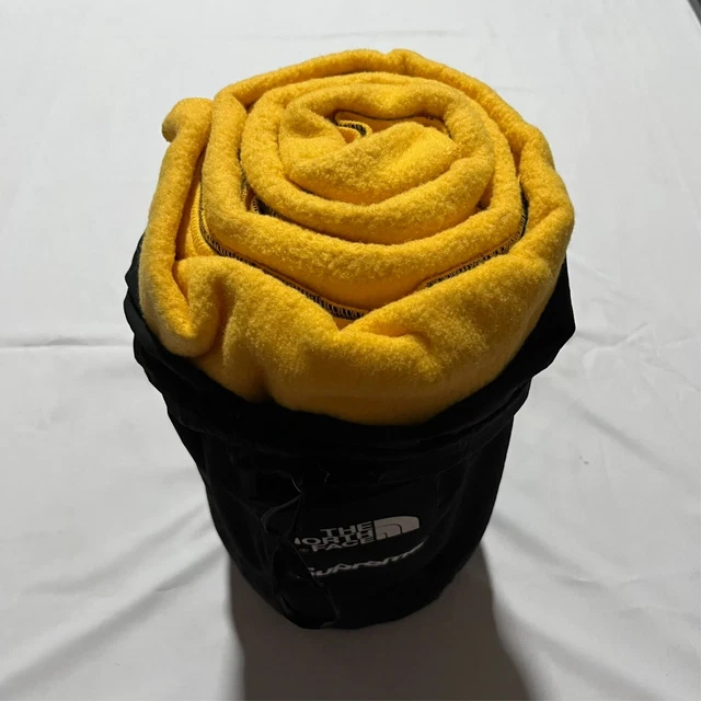 supreme ARC DENALI BLANKET イエロー supreme ARC DENALI BLANKET イエロー(Supreme × TNF】3月30日