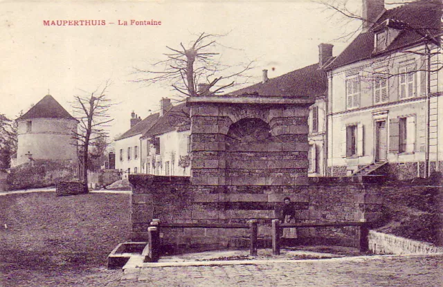 CPA 77 BRIE env. Coulommiers Pommeuse MAUPERTHUIS La Fontaine Ecrite 1921