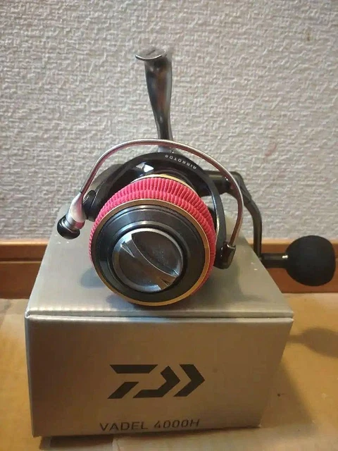 DAIWA VADEL 4000H Spinning Reel with Line, Freshwater