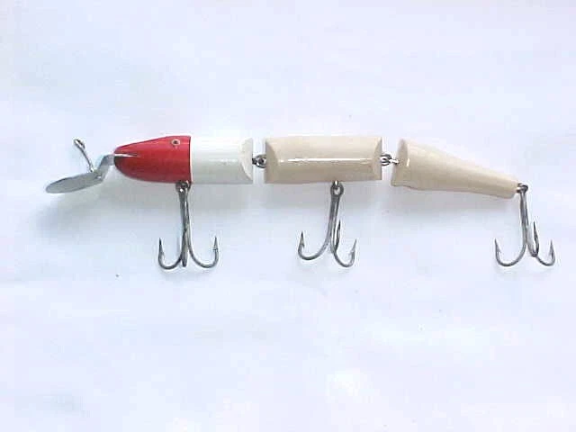 Vintage 7 1/2" Creek Chub Pikie Jointed Musky Lure Vintage 7 1/2" Creek Chub Pikie Jointed Musky Lure