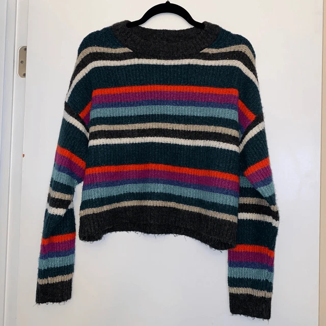 American Eagle Cropped Striped Sweater Size Medium