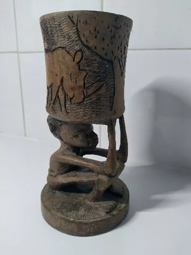 Vintage afrikanisches Holz handgeschnitztes Tier graviert Becher Trinkbecher