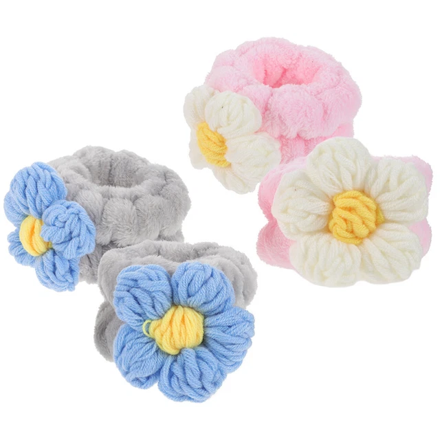 2 Pairs Plush Wrist Washing Face Lovely Wrist Towels for Washing