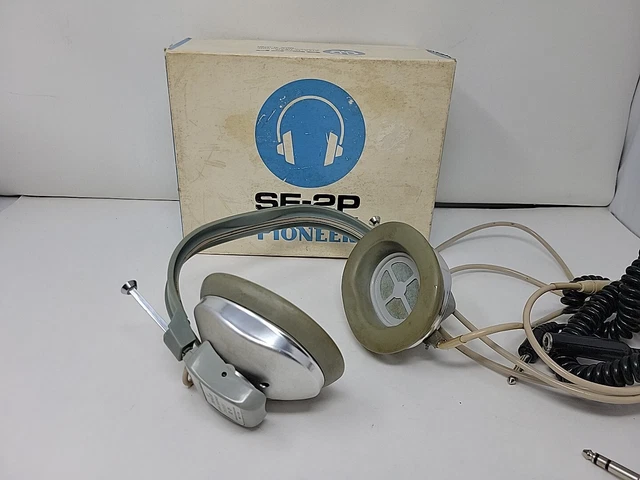 AMPLIFICATEUR JVC A-K200 / Vintage / Fabriqué au Japon EUR 60,00