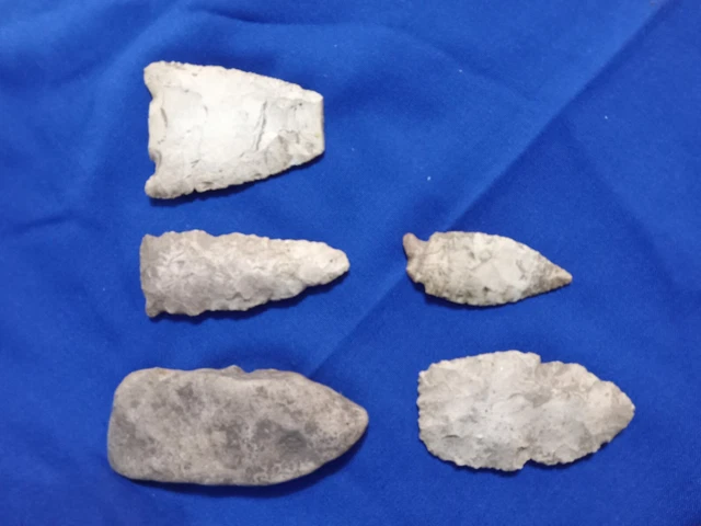 AUTHENTIC INDIAN ARROWHEAD ARTIFACT COLLECTIBLE RELIC LOT Midwest