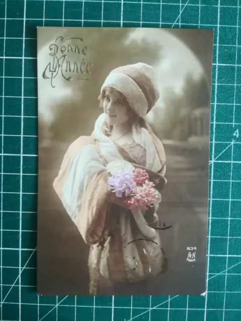 xd069 CPA fantaisie circa 1914 photo jeune fille bonnet bonne année