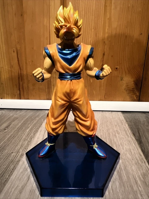 DRAGON BALL Z - DBZ Super Saiyan Goku figure by bandai $20.00 - PicClick CA