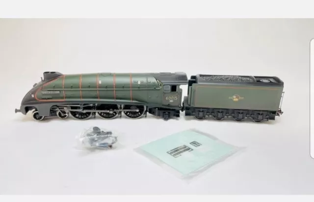 Bachmann 31-960A OO Gauge Class A4 60015 "Quicksilver" BR Green Weathered LocoDC