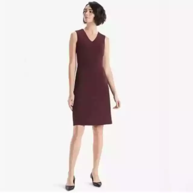 MM Lafleur Annie V Neck Sleeveless Sheath Dress in Claret Burgundy Sz 4