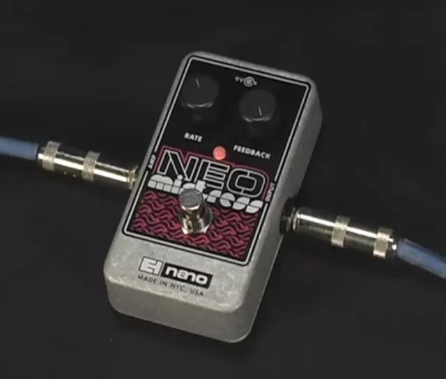 Electro-Harmonix Neo Mistress Guitar Effect Pedal New!