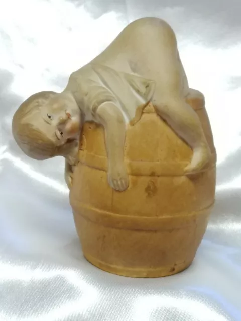 ANCIEN TIRELIRE A CASSER BISQUE BABY BOTTLE OLD MONEY BANK BOX PUPPEN Salvadanai