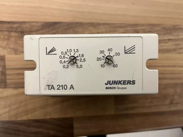 Junkers / Bosch Regelung Heizungsregelung TA 210 A 7744901019 / TA210A
