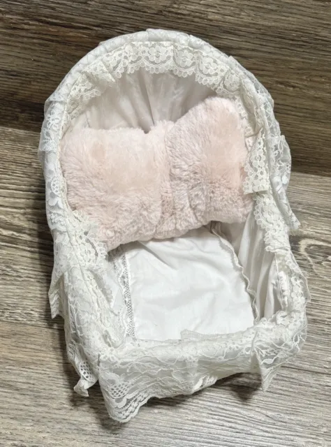 Vintage Baby Doll Wicker Basket Bassinet White Lace Bedding, Mattress, Pillow