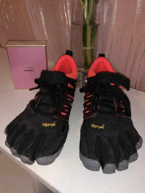 Vibram Women’s FiveFingers Training Shoes Coral Gray Size 37