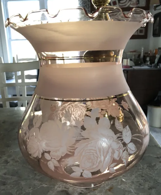 Beautiful Brass Lamp. Light Pink Glass Shade With Frosted Accent/Hurricane Globe 3