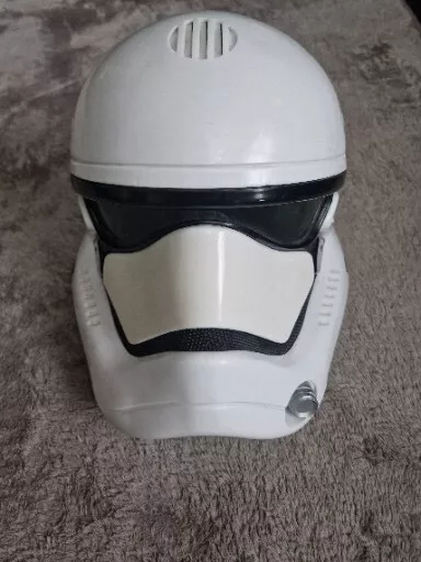 Disney Store Star Wars First Order Stormtrooper Helmet Voice Sounds