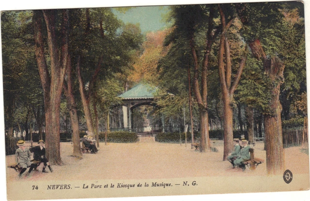 NEVERS - Le parc    (i1653)