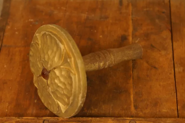 Antique Single Wooden Curtain Tie Back 2