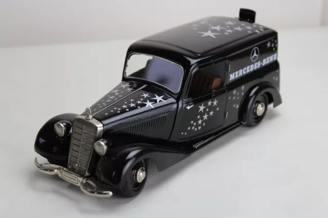 Schuco Mercedes-Benz 170 V Kastenwagen  1:18 „Classic Collection 1998" limitiert