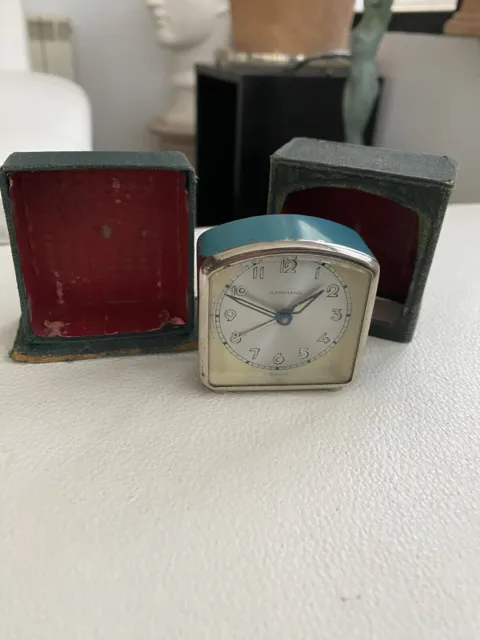 JUNGHANS ancien réveil voyage horloge pendulette vintage alarm travel clock