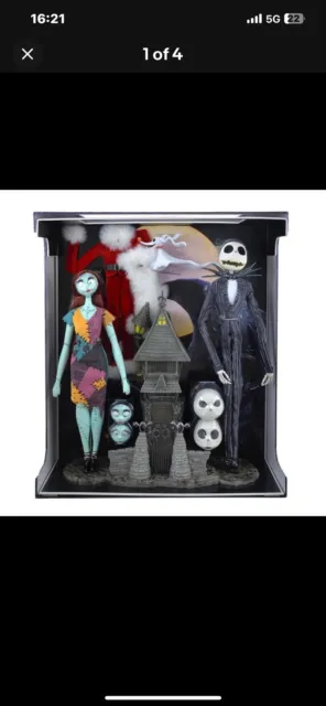 Tim Burtons The Nightmare Before Christmas 30th Anniversary Limited Edition Set