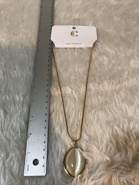 Charming Charlie Gold Tone Chain Necklace With White Oval Medallion New