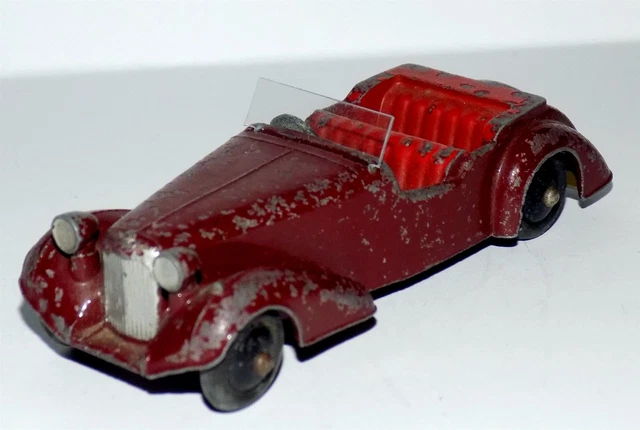 A Dinky Toys No.38d green Alvis with green hubs, Nr M-M