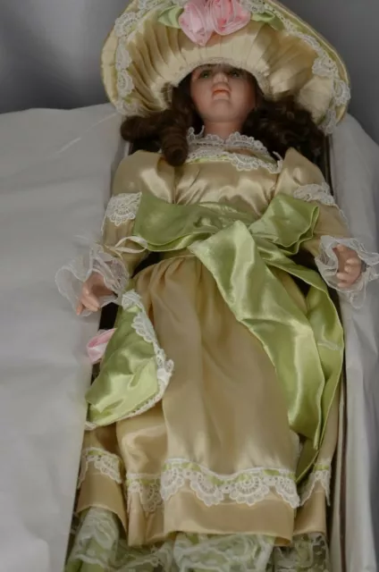 Heritage Signature Collection Heather Holiday Porcelain Doll #80026 COA 18"