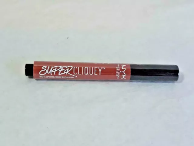 NYX Professional Makeup Super Cliquey ~ ON THE DL/ SECRET SCLS01 ~Matte Lipstick