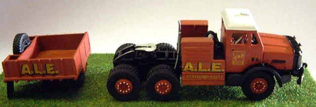 Horse drawn vehicles OO gauge unpainted metal kit from Langley | UK