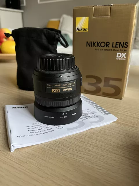 [NEAR MINT] Nikon AF-S DX NIKKOR 35mm F/1.8G Lens w/ original box & accessories