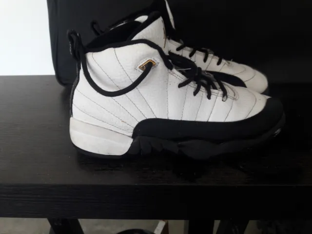 Nike Boys Air Jordan 12 151186-170 White Basketball Shoes Sneakers 2.5Y