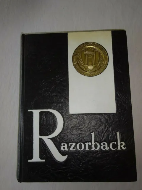 Razorback Jahrbuch 64 * mit eingefasster Medaille auf der Vorderseite von 1964