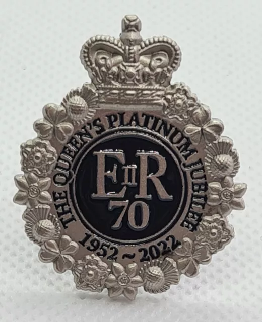 Queen Elizabeth II Platinum Jubilee 2022 Enamel Pin Badge