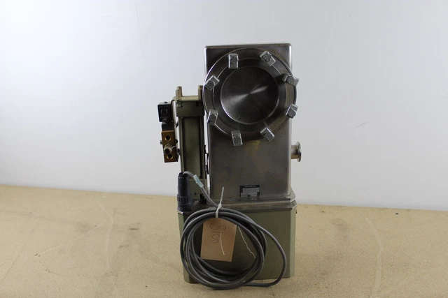 Balzers Svb 100 P UV Uhv Gate Valvola
