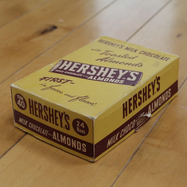 VINTAGE 1940S HERSHEY’S Milk Chocolate Bar Almonds Candy Box
