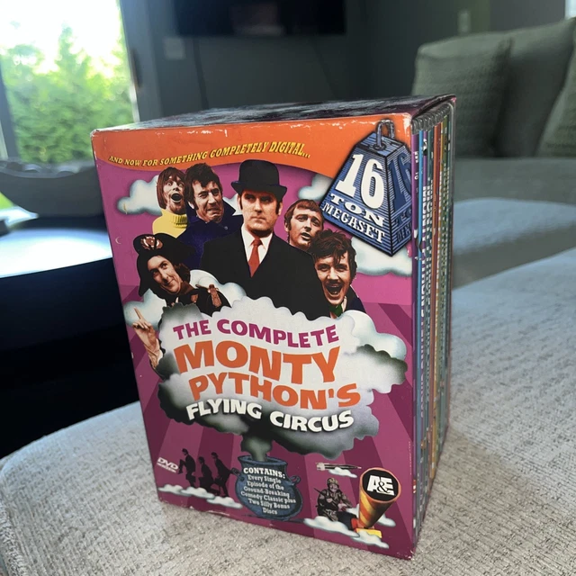 新品未開封　輸入DVD Monty Python 16 Ton Mega Set 新品未開封 輸入DVD Monty Python 16 Ton Mega Set DVD