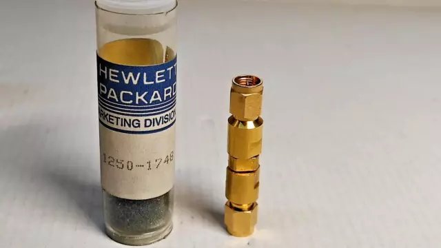 HP 1250-1748  adapter 3.5mm male to 3.5 mm male