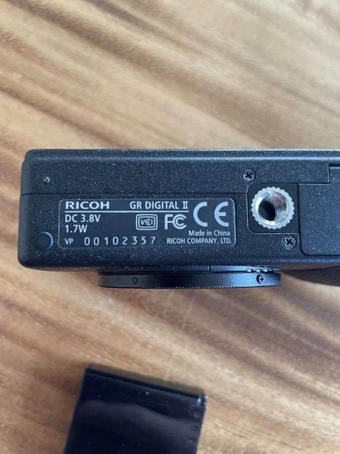 RICOH Digital Camera GR DIGITAL II GRDIGITAL2 Used Japan 2