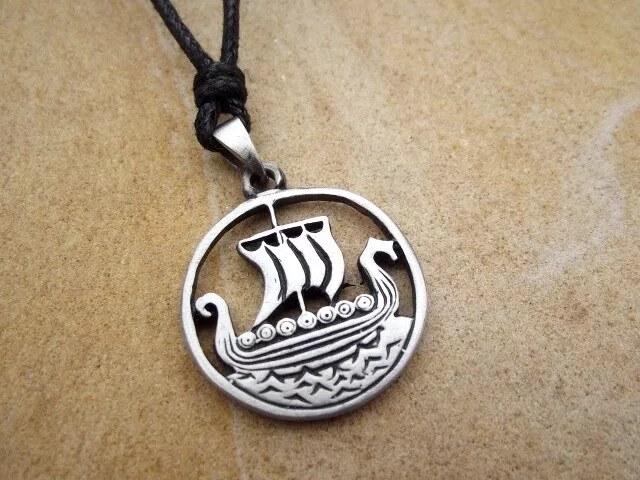 Amulett "Drachenboot" mit Halsband - Schmuck, Anhänger, Wikingerschiff
