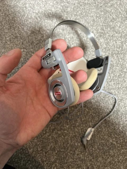 Supreme koss silver 【公式通販】