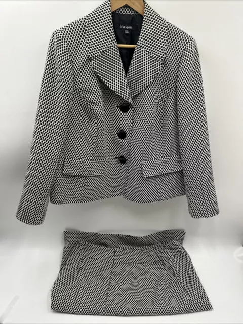 Le Suit Seperates White And Black Skirt Suit Women's Size: 14