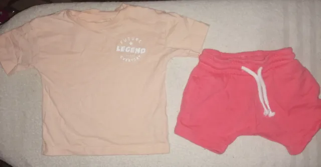 Vestiti rosa bambino da 3 a 6 mesi vestiti appena indossati di grande qualità