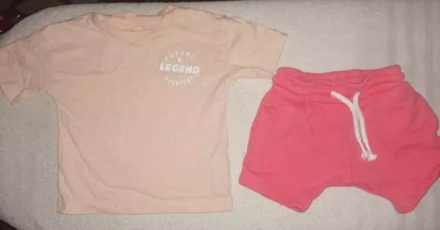 Vestiti rosa bambino da 3 a 6 mesi vestiti appena indossati di grande qualità