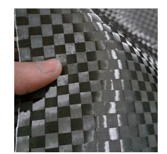 High Quality 12K Carbon Fiber Cloth 200gsm 8*8mm Big Plaid 40"/100cm Fabric 3